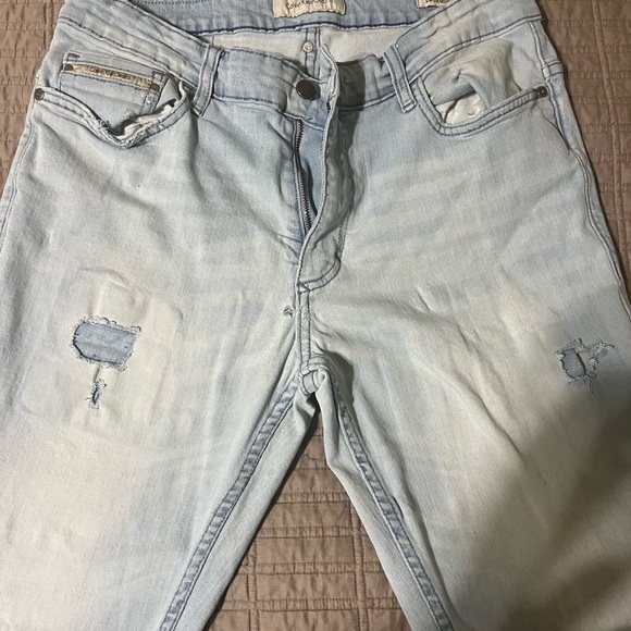 Calvin Klein Jeans - Picture 5 of 5